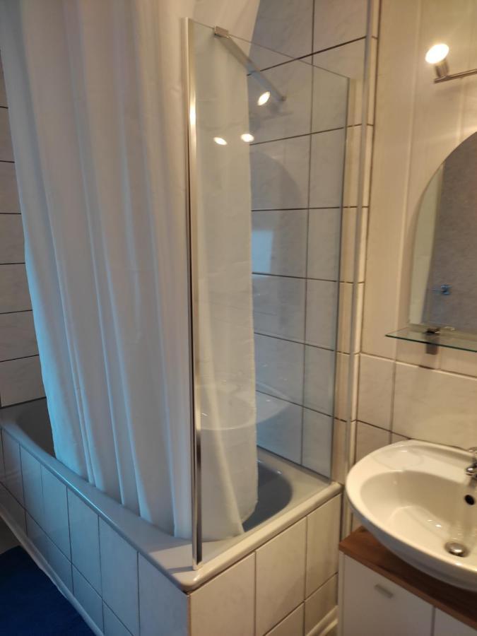 Gaestezimmer Boxenstopp Veitsbronn Extérieur photo