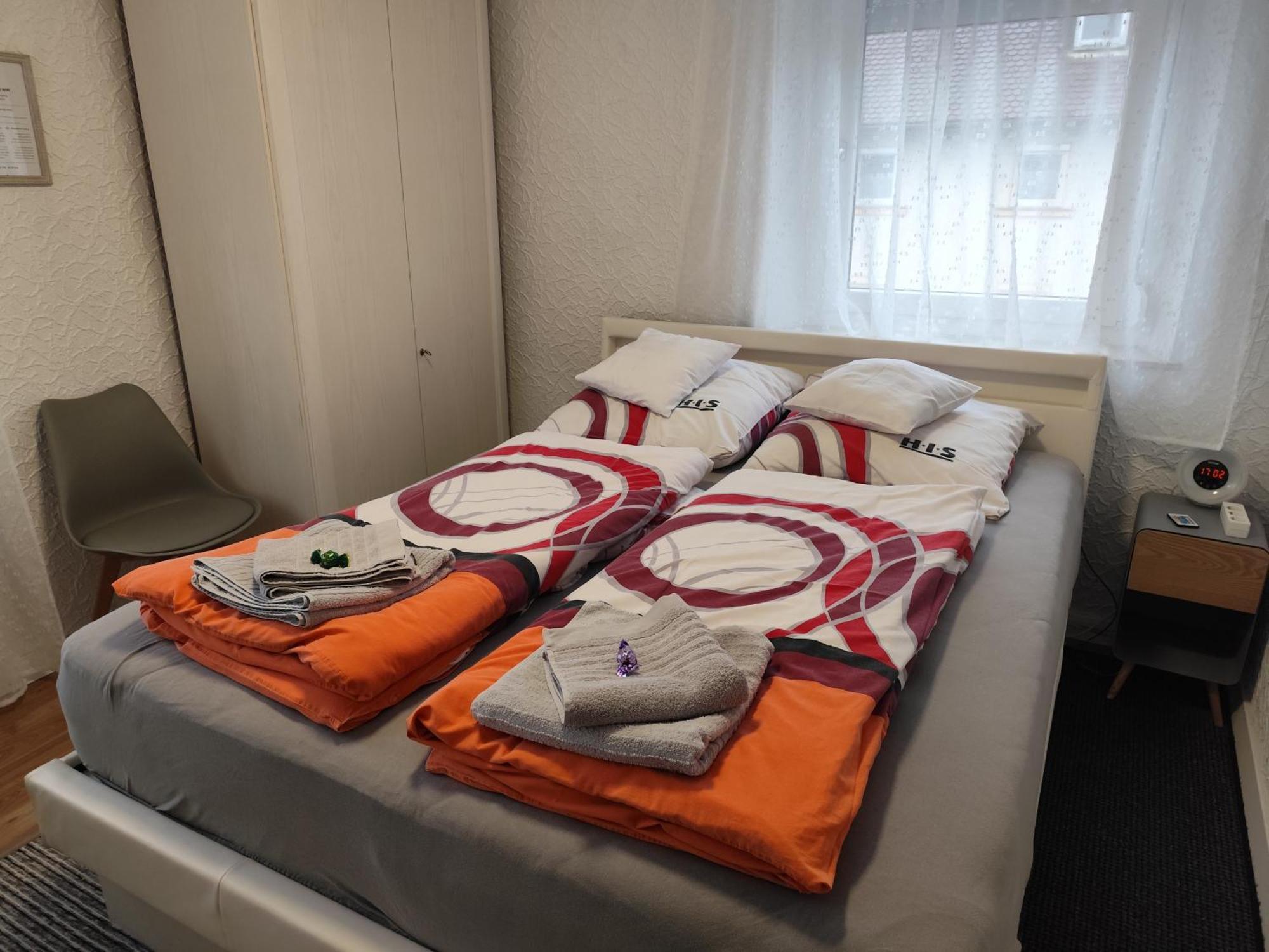 Gaestezimmer Boxenstopp Veitsbronn Extérieur photo